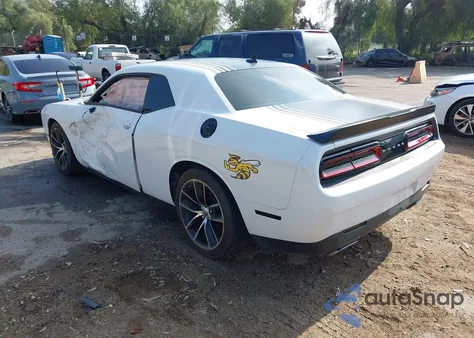 2016 Dodge Challenger 392 Hemi Scat Pack Shaker from USA, damaged, VIN 2C3CDZFJXGH263645